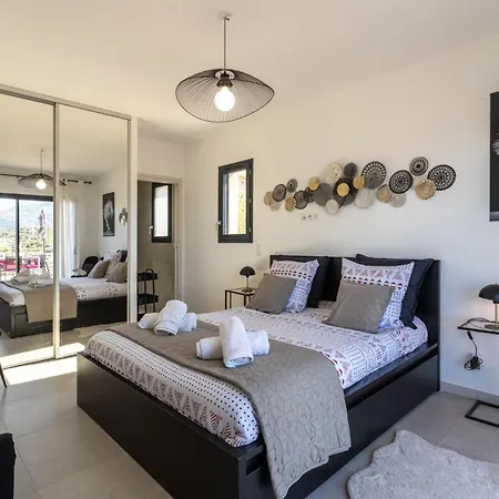 Albizia 6p, Private Heated Pool Sea View 5 Minutes From Favone Villa *